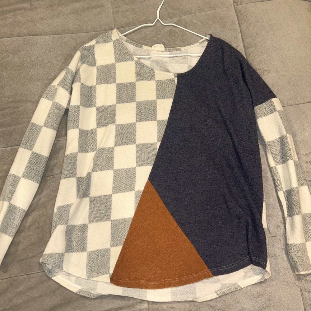 Lovely Melody Checkered Knit Top